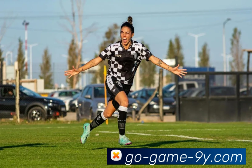 实况足球2017中门将的技巧与战术分析提升你的守门水平